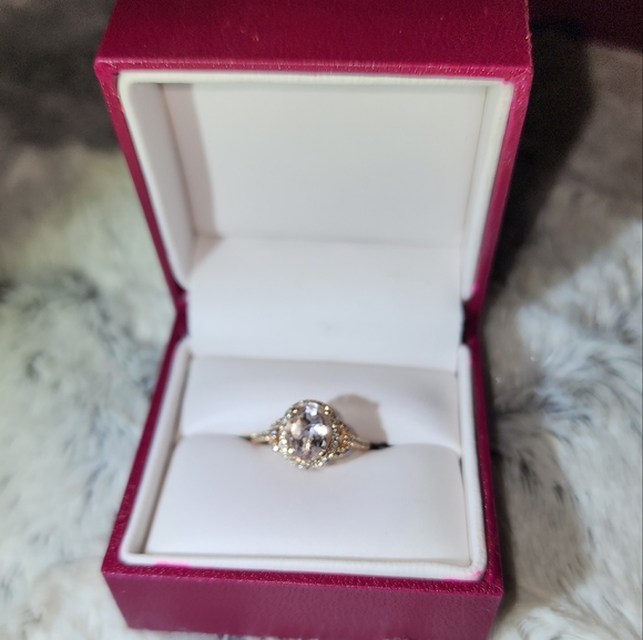 Helzberg Diamonds Pink Morganite - Picture 11 of 12